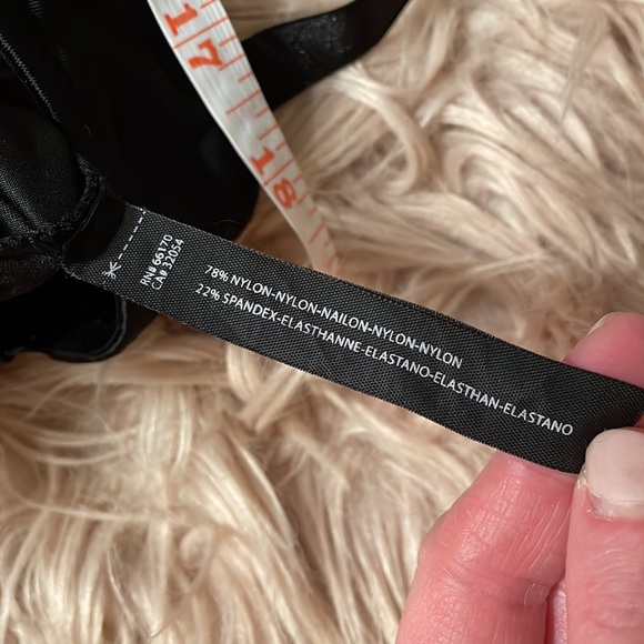 Sexy Bodysuit Urban Outfitters READ FIRST Size Medium - Picture 10 of 10